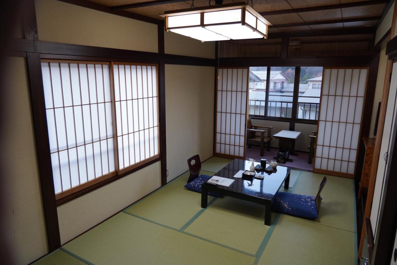 Oyado Eitaro Hotell Takayama  Eksteriør bilde